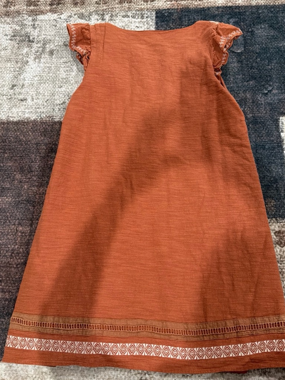 Women’s Rust Embroidered Flutter Sleeve Dress - Picture 4 of 4
